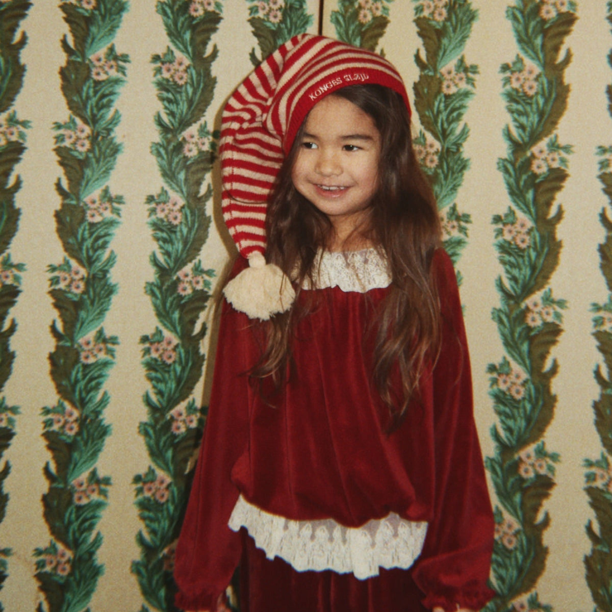 Strikket nissehue - Christmas stripe